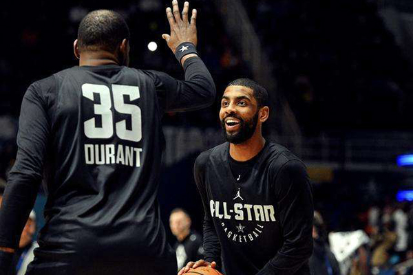 足球界同样 足球界同样