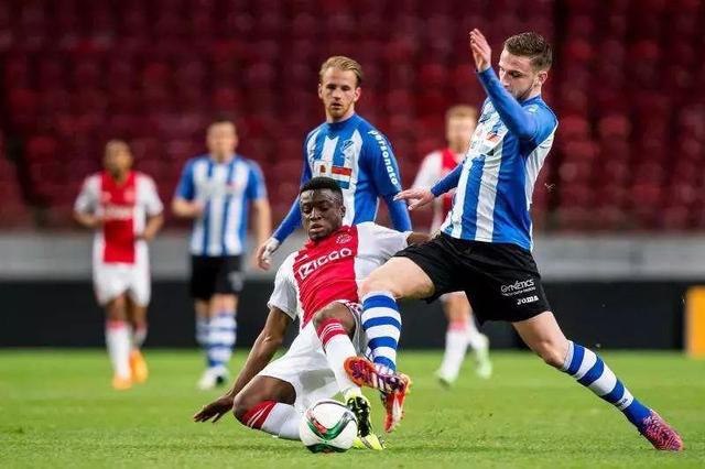 成为场上耀 成为场上耀